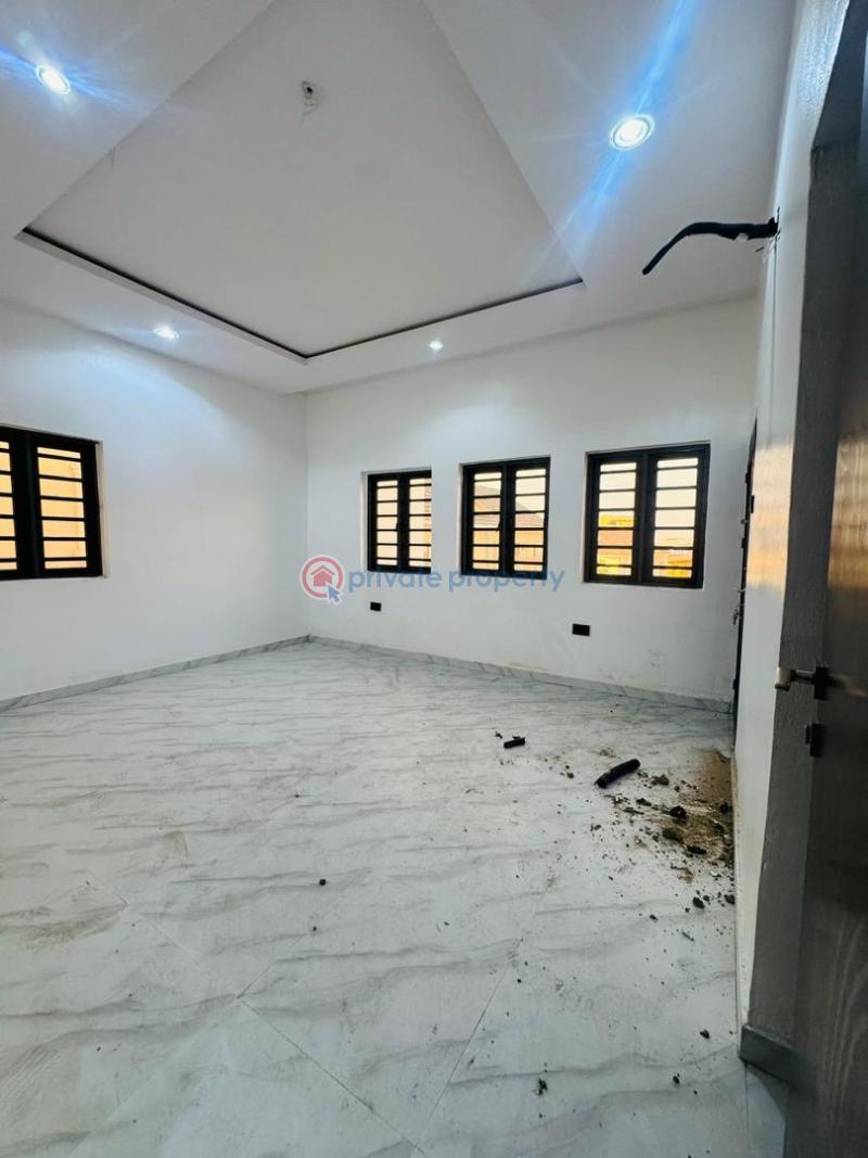 4 bedroom Detached Duplex For Sale Gbagada Lagos - 7