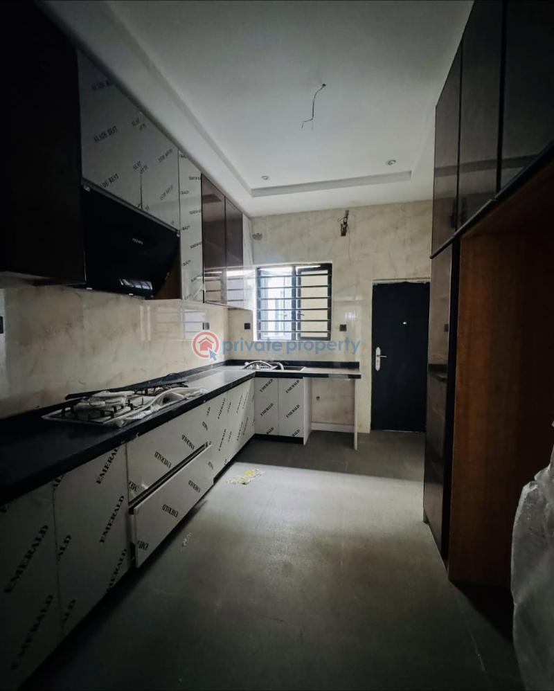 4 bedroom Detached Duplex For Sale Magodo Phase 1 Magodo GRA Phase 1 Ojodu Lagos - 11