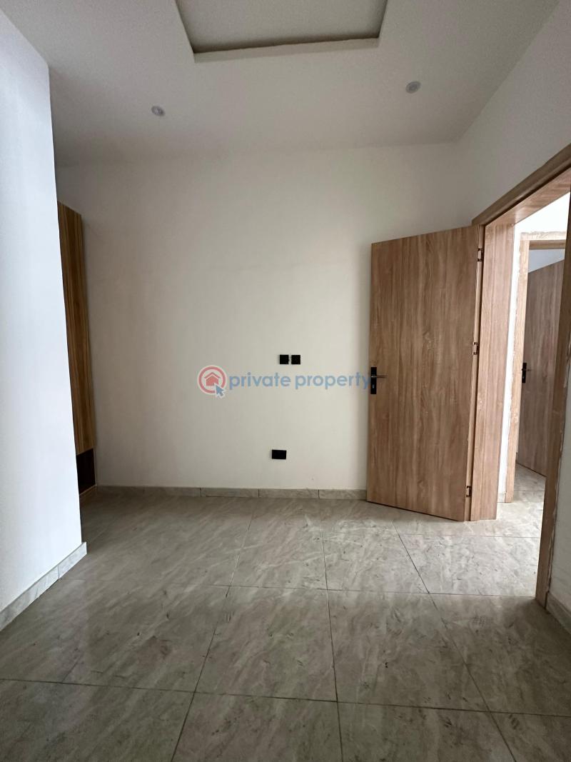 Spaciously built 4bedroom detached duplex with bq - 17 4 bedroom Detached Duplex For Sale Sangotedo Ajah Lagos - 17