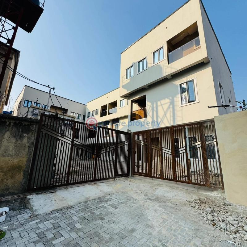 4 bedroom Semi detached Duplex For Sale Gbagada Lagos - 2