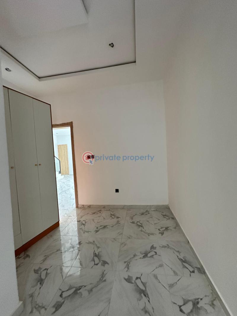 4 bedroom Terraced Duplex For Sale Agungi Lekki Lagos - 9