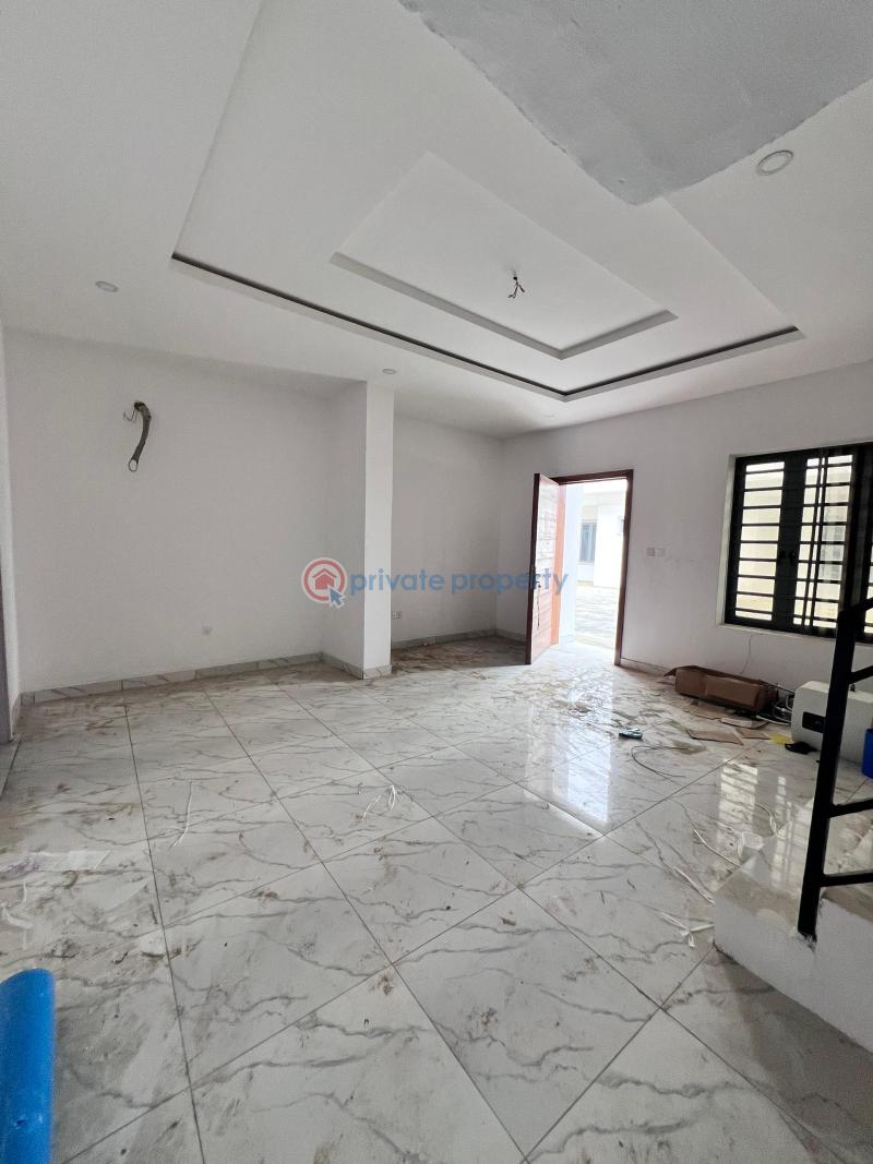 5 bedroom Semi detached Duplex For Sale Ologolo Lekki Lagos - 1