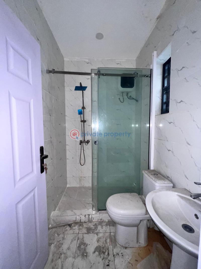 5 bedroom Semi detached Duplex For Sale Ologolo Lekki Lagos - 16