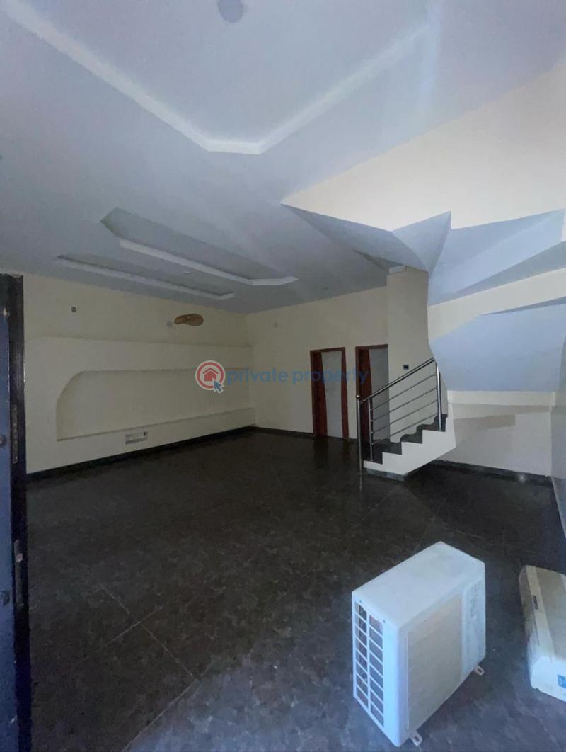4 bedroom Terraced Duplex For Rent Chevron Drive Lekki Lagos - 3