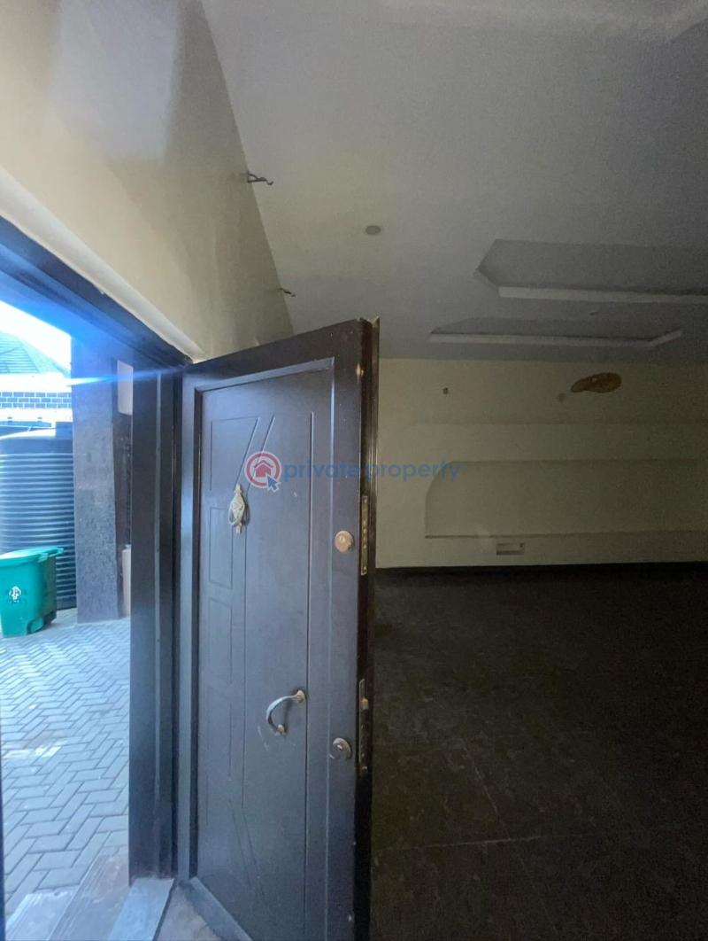 4 bedroom Terraced Duplex For Rent Chevron Drive Lekki Lagos - 4