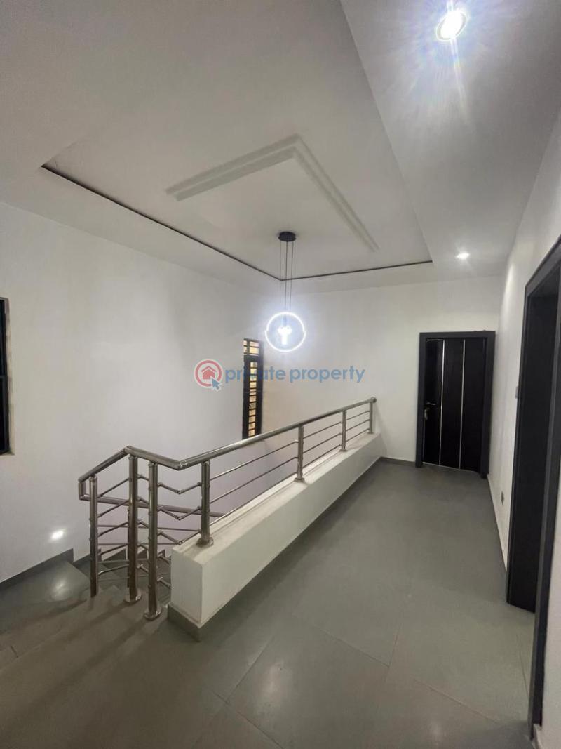 5 bedroom Detached Duplex For Sale Magodo GRA Phase 2 Kosofe/Ikosi Lagos - 10