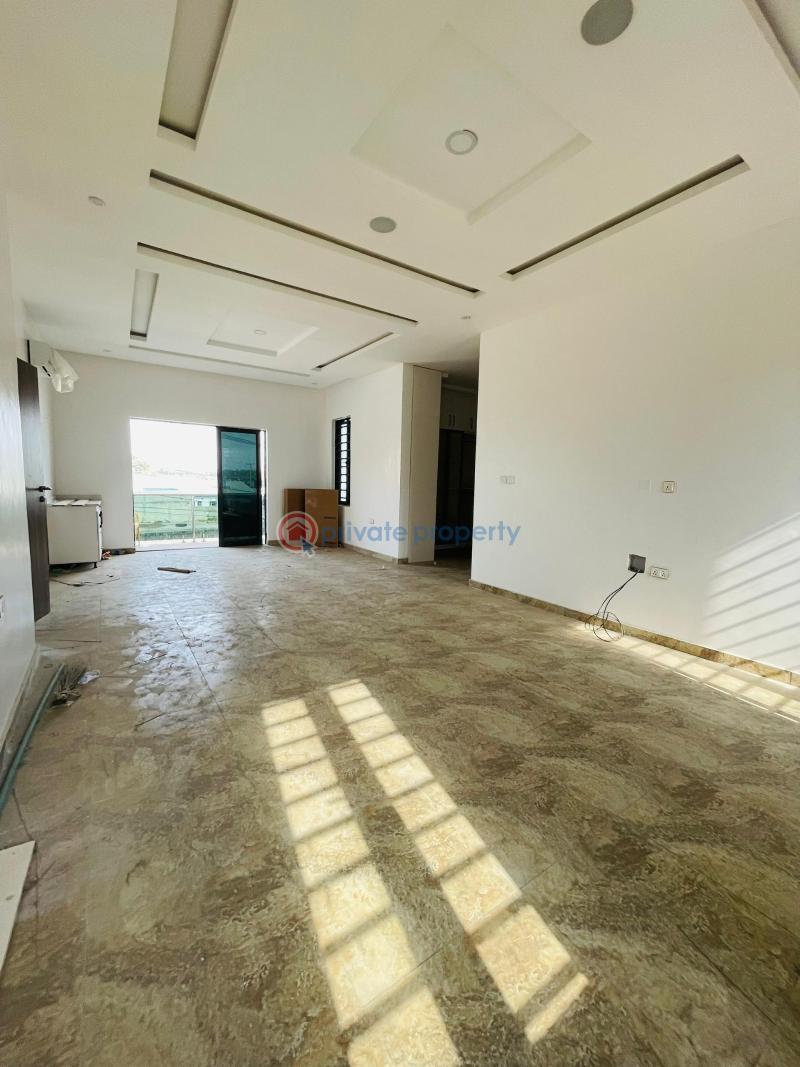 5 bedroom Detached Duplex For Sale Ogudu Lagos - 2