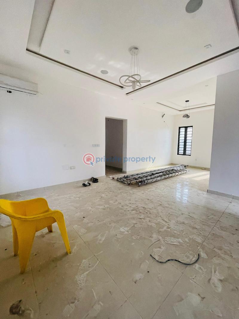 5 bedroom Detached Duplex For Sale Ogudu Lagos - 1