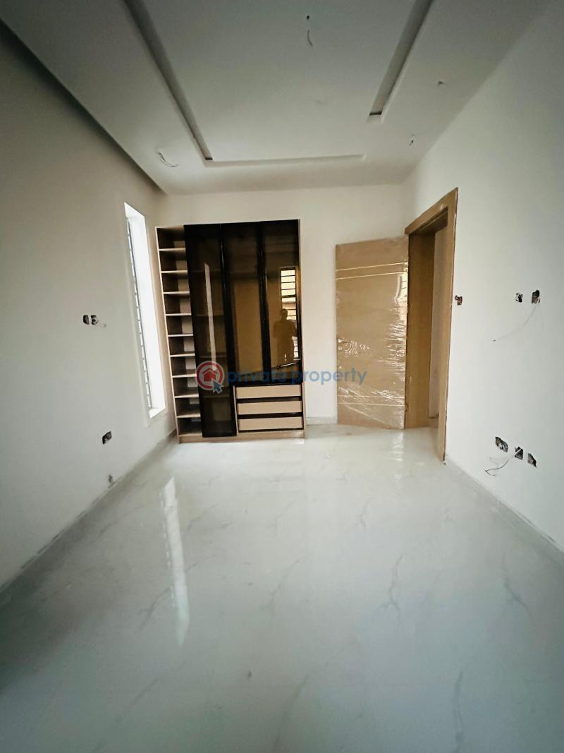 5 bedroom Detached Duplex For Sale Omole Phase 1 Ojodu Lagos - 5