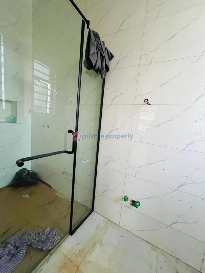 5 bedroom Detached Duplex For Sale Omole Phase 1 Ojodu Lagos - 6