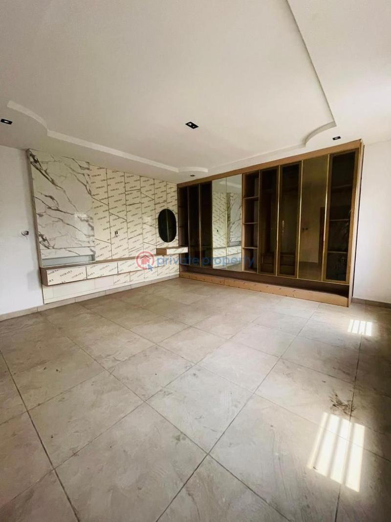 Spaciously built 5 bedroom fully detached duplex - 3 5 bedroom Detached Duplex For Sale Magodo GRA Phase 2 Kosofe/Ikosi Lagos - 3