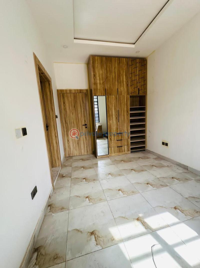 5 bedroom Detached Duplex For Sale Omole Phase 1 Ojodu Lagos - 5