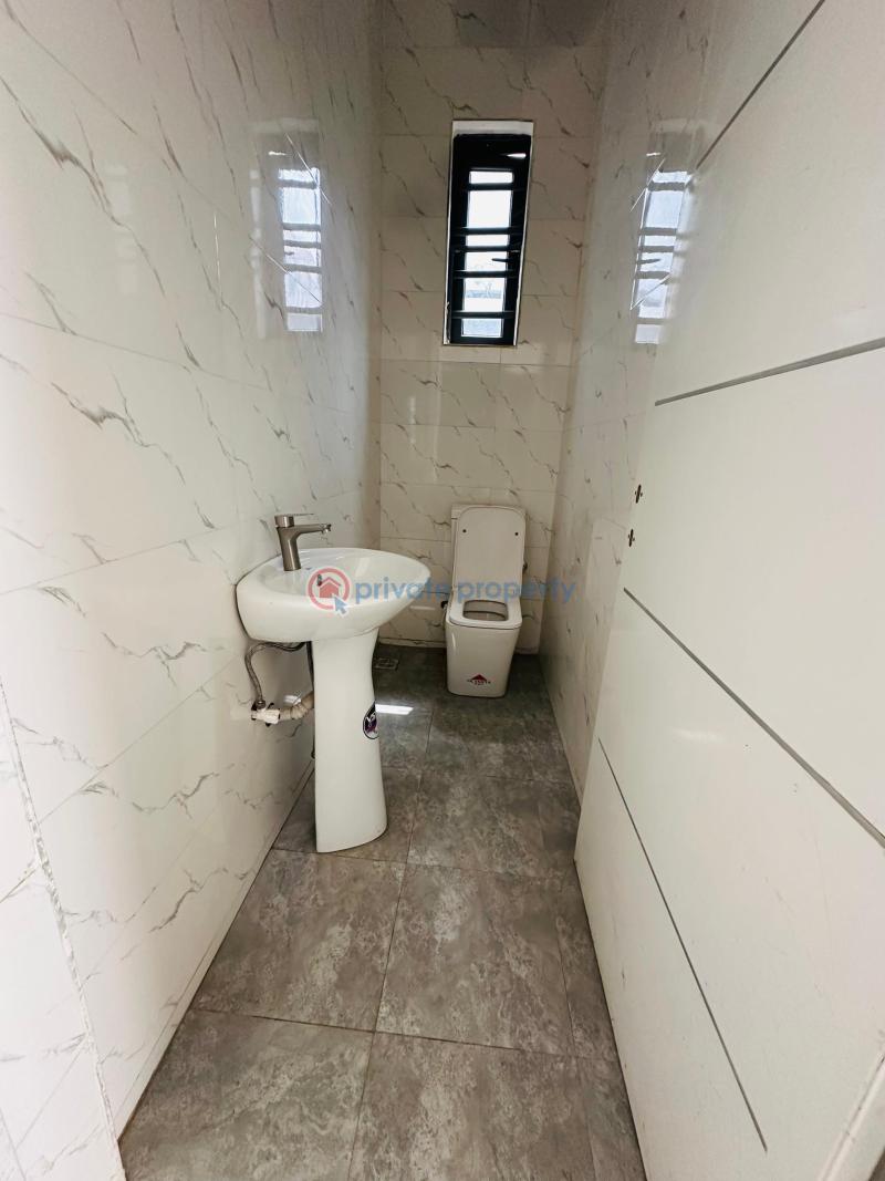 5 bedroom Detached Duplex For Sale Magodo GRA Phase 2 Kosofe/Ikosi Lagos - 8