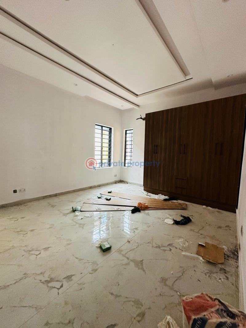 5 bedroom Detached Duplex For Sale Omole Phase 2 Ojodu Lagos - 5