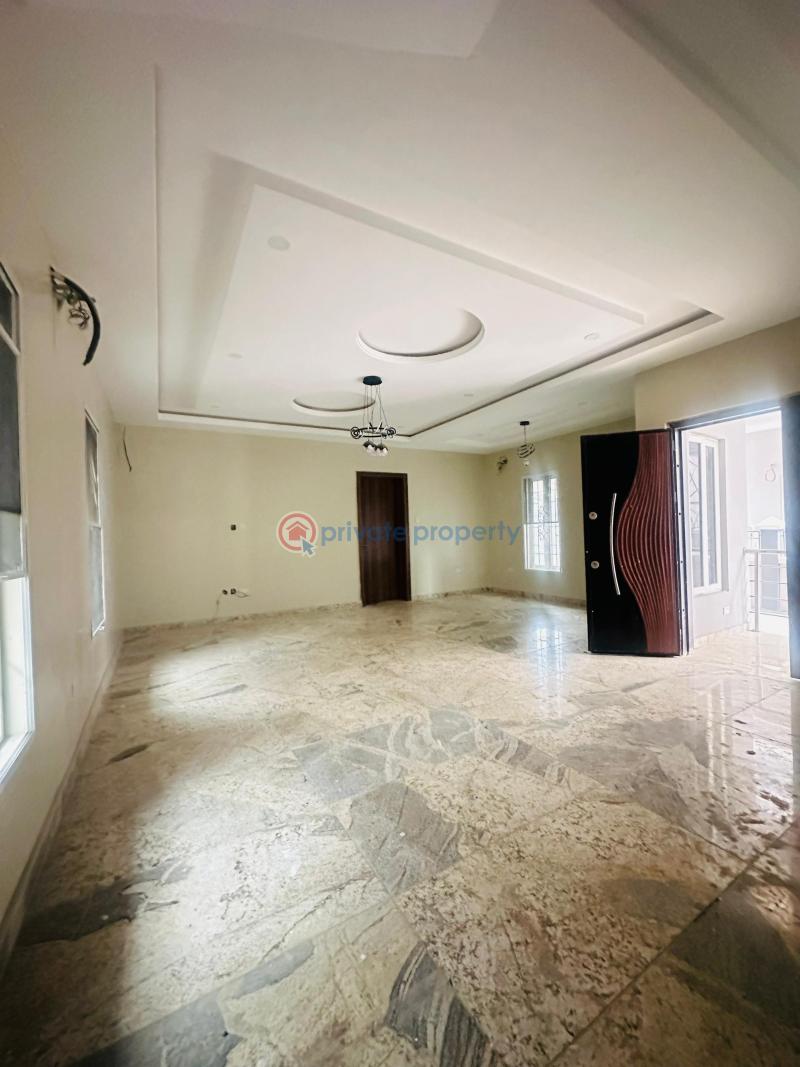 Spaciously built 5 bedroom fully detached duplex with a bq - 14 5 bedroom Detached Duplex For Sale Magodo GRA Phase 2 Kosofe/Ikosi Lagos - 14