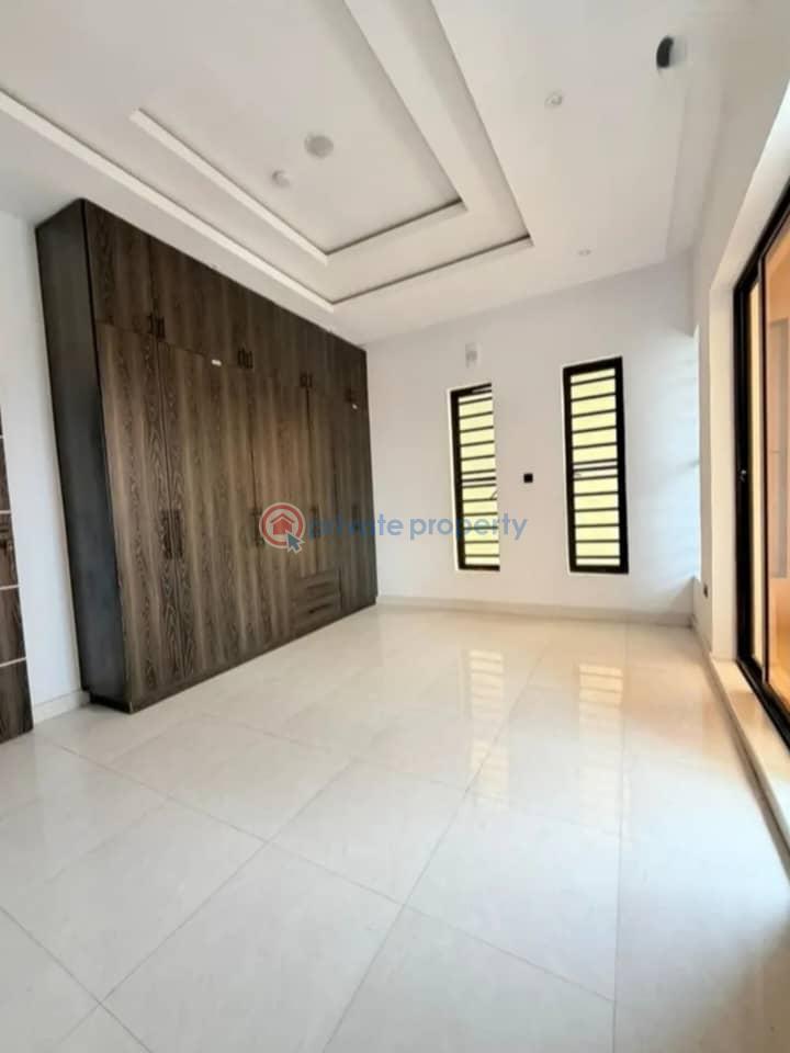 5 bedroom Detached Duplex For Sale Magodo GRA Phase 1 Ojodu Lagos - 4