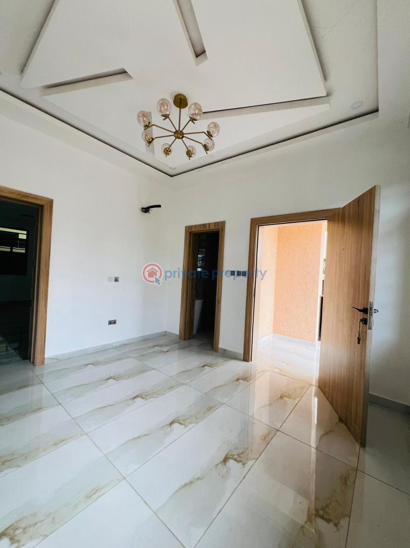 5 bedroom Detached Duplex For Sale Omole Phase 1 Ojodu Lagos - 9