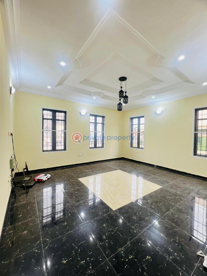 5 bedroom Detached Duplex For Sale Omole Phase 1 Ikeja Lagos - 12
