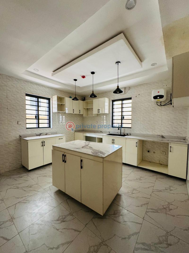 5 bedroom Detached Duplex For Sale 5 Bedroom Fully Detached Duplex With A Room Bq And Study Room, Omole Phase 1 Omole Phase 1 Ojodu Lagos - 9