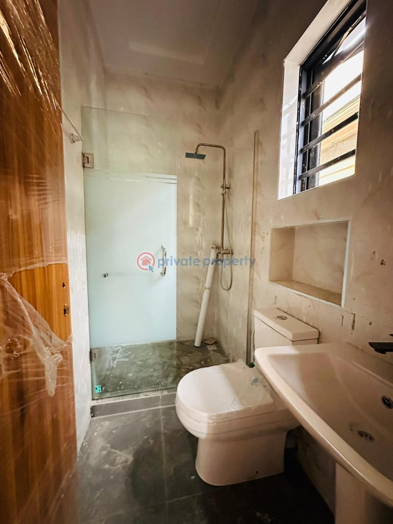 5 bedroom Detached Duplex For Sale Omole Phase 2 Ojodu Lagos - 6
