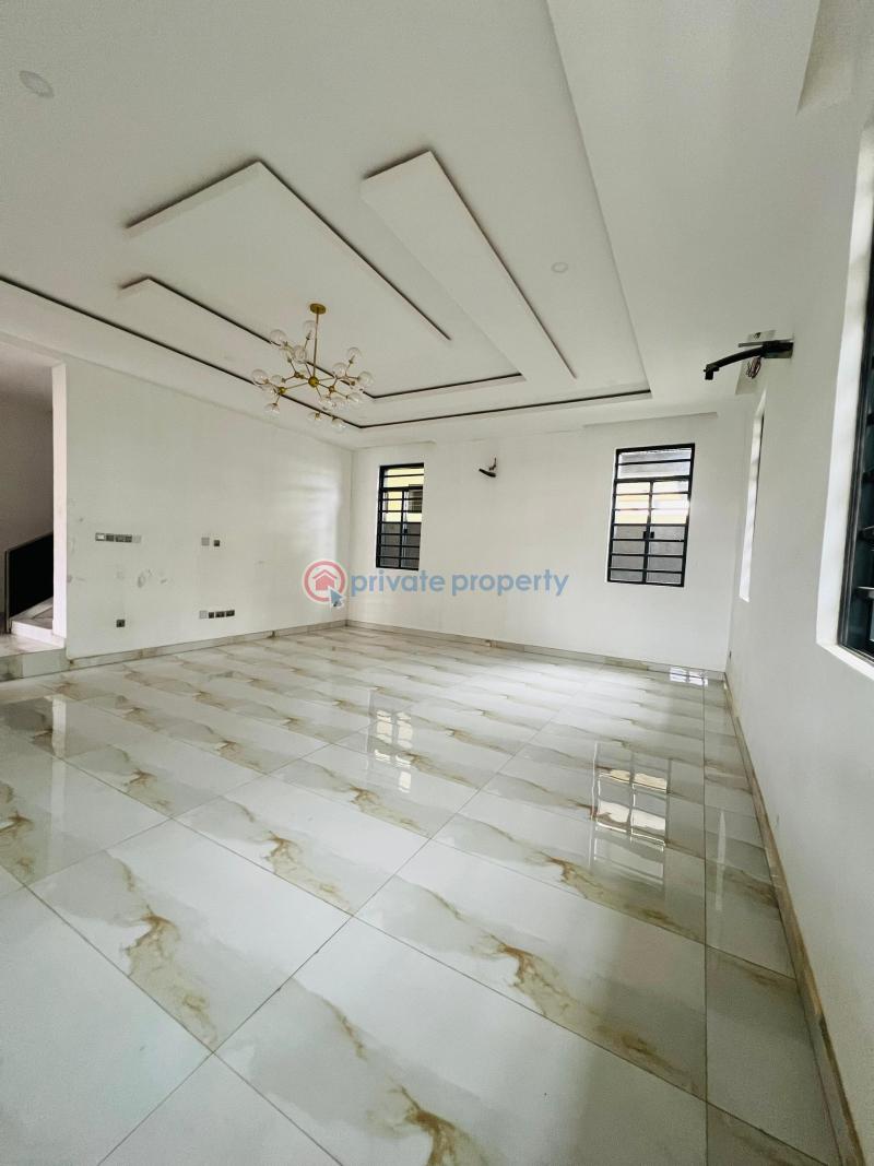 5 bedroom Detached Duplex For Sale Omole Phase 1 Ojodu Lagos - 0