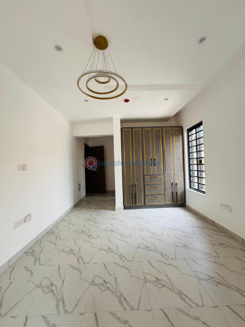 5 bedroom Detached Duplex For Sale 5 Bedroom Fully Detached Duplex With A Room Bq And Study Room, Omole Phase 1 Omole Phase 1 Ojodu Lagos - 16