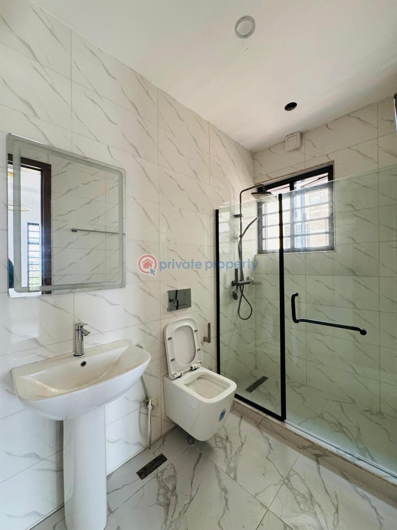 5 bedroom Detached Duplex For Sale 5 Bedroom Fully Detached Duplex With A Room Bq And Study Room, Omole Phase 1 Omole Phase 1 Ojodu Lagos - 11