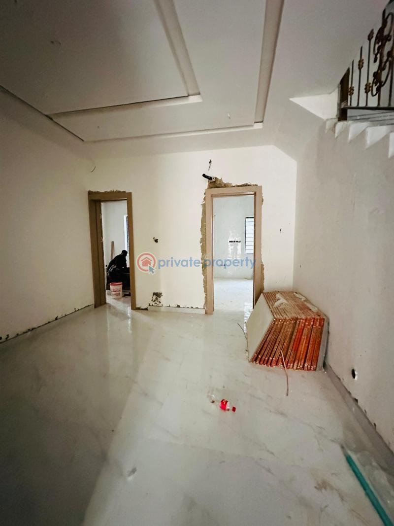 5 bedroom Detached Duplex For Sale Omole Phase 1 Ojodu Lagos - 2