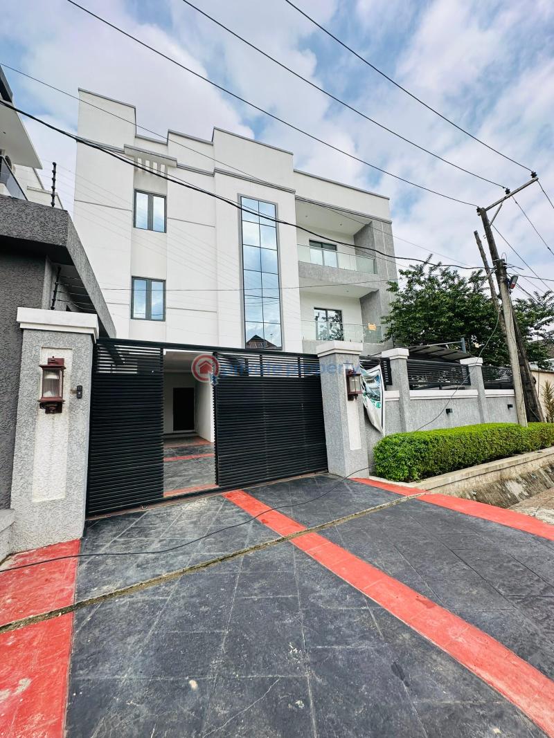 6 bedroom Detached Duplex For Sale Omole Phase 1 Ojodu Lagos - 0