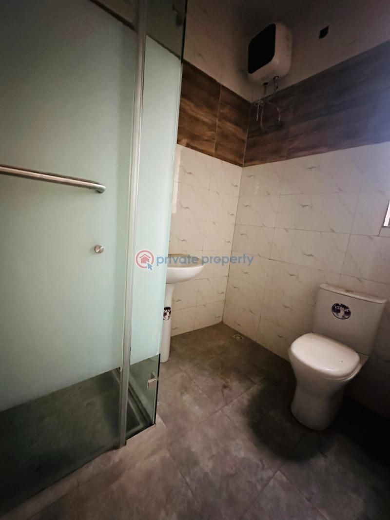 5 bedroom Detached Duplex For Sale Shangisha Magodo GRA Phase 2 Kosofe/Ikosi Lagos - 8