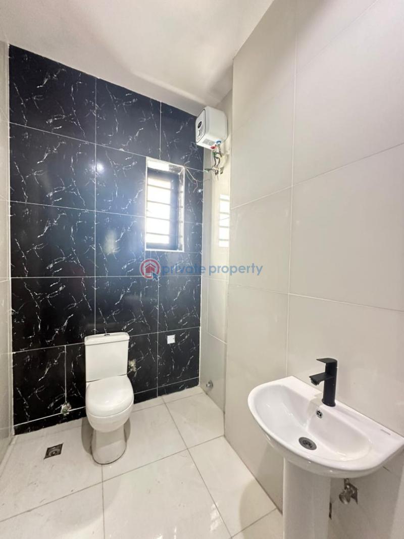 5 bedroom Detached Duplex For Sale Orchid Road Lekki Lagos - 14