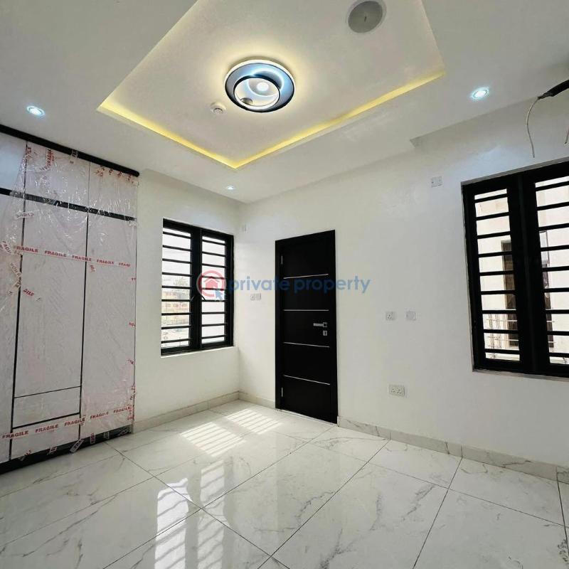 5 bedroom Detached Duplex For Sale Omole Phase 1 Ikeja  Lagos - 8