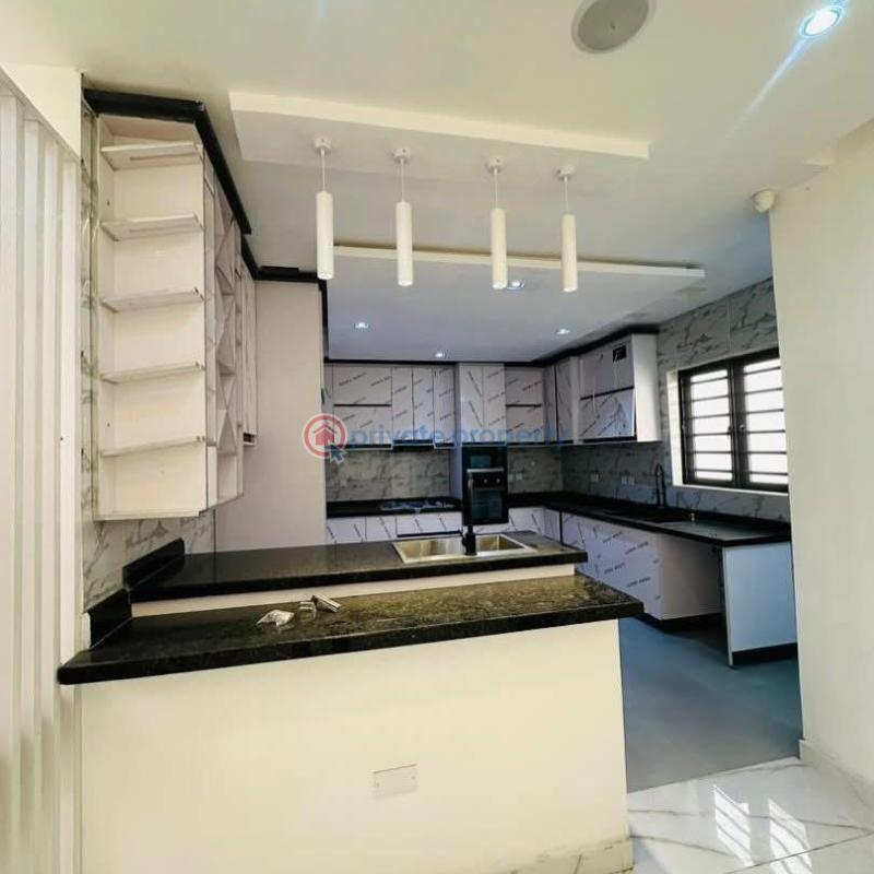 5 bedroom Detached Duplex For Sale Omole Phase 1 Ikeja  Lagos - 1