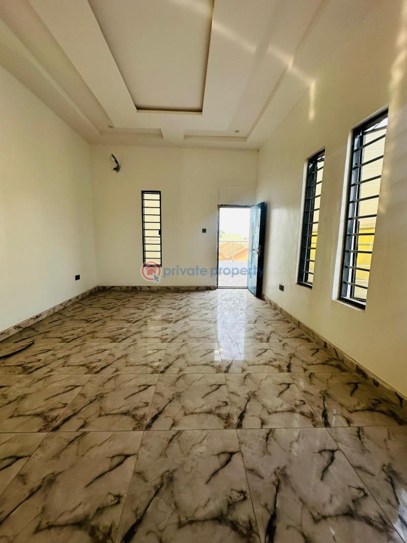 5 bedroom Detached Duplex For Sale Amuwo Odofin Lagos - 3