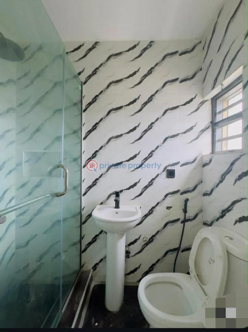 2 bedroom Block Of Flats For Sale Yaba Lagos - 12