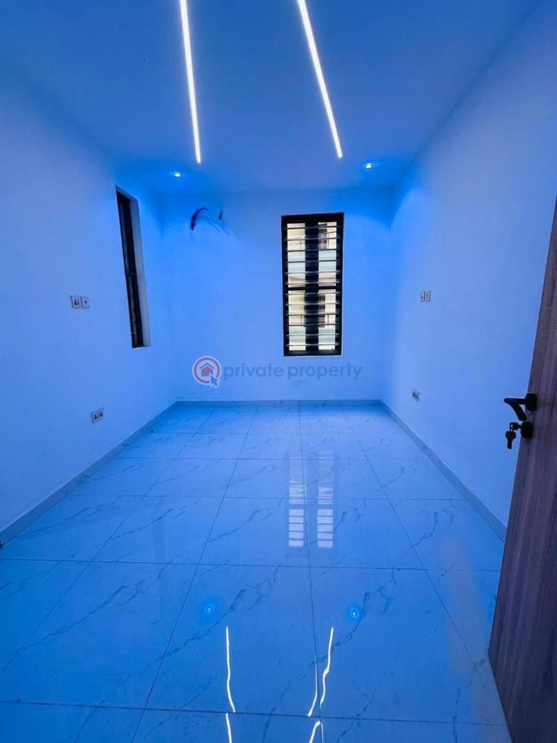 4 bedroom Detached Duplex For Sale Omole Phase 1 Estate Omole Phase 1 Ojodu Lagos - 9