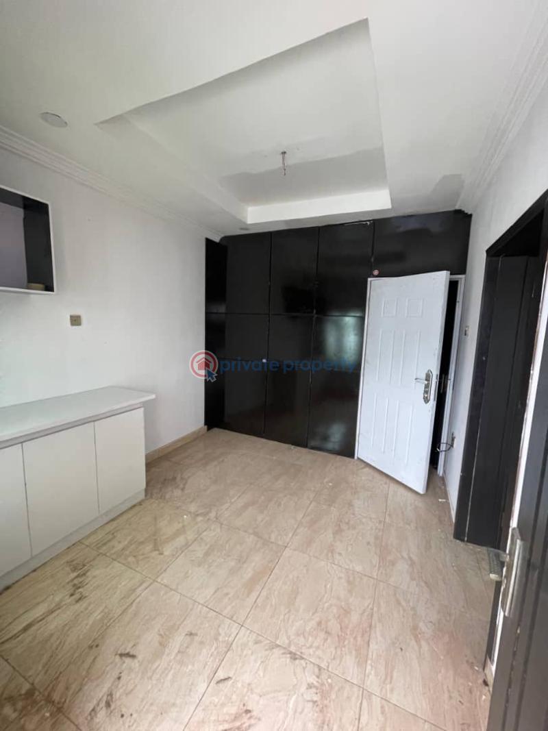 1 bedroom Mini Flat For Rent Friends Colony Estate Agungi Lekki Lagos - 1