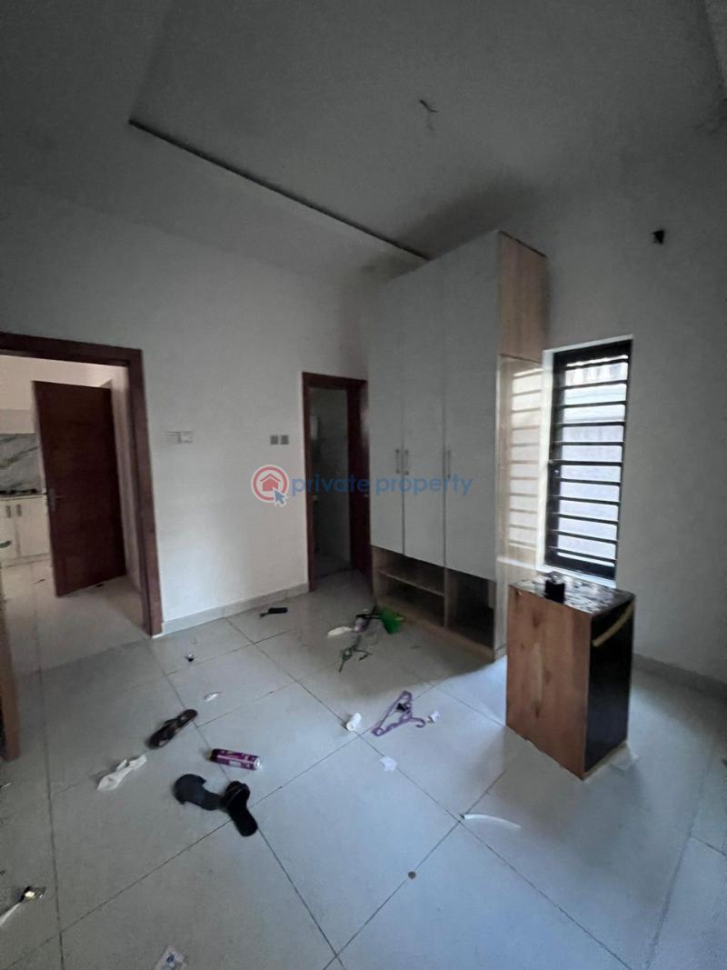 1 bedroom Mini Flat For Rent In An Estate Beside Domino Pizza Agungi Lekki Lagos - 4