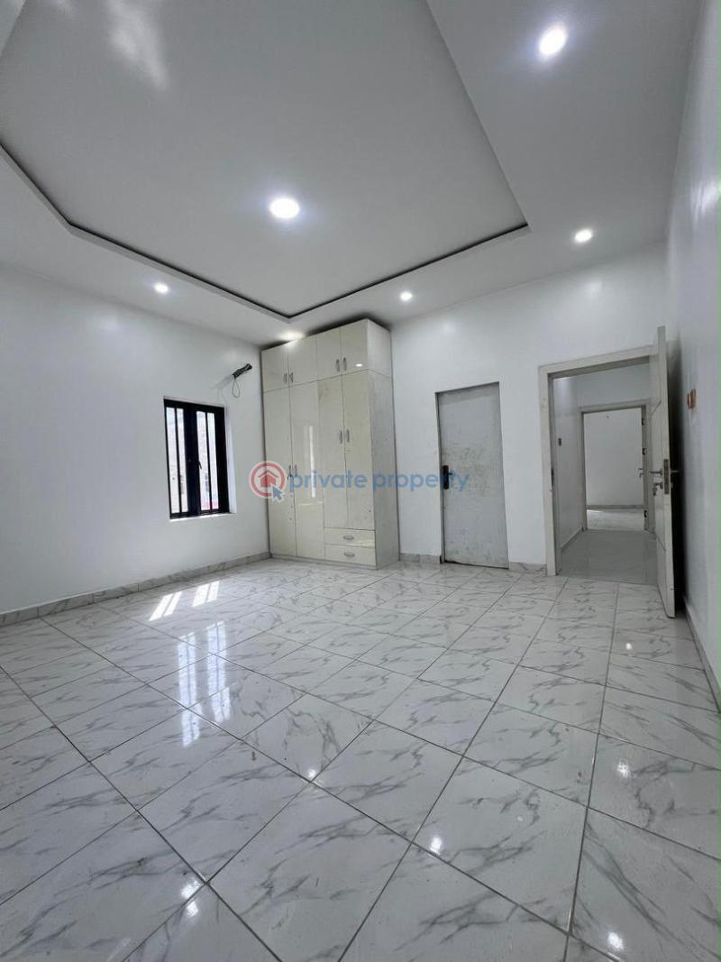 2 bedroom Block Of Flats For Rent Ilasan Lekki Lagos - 0