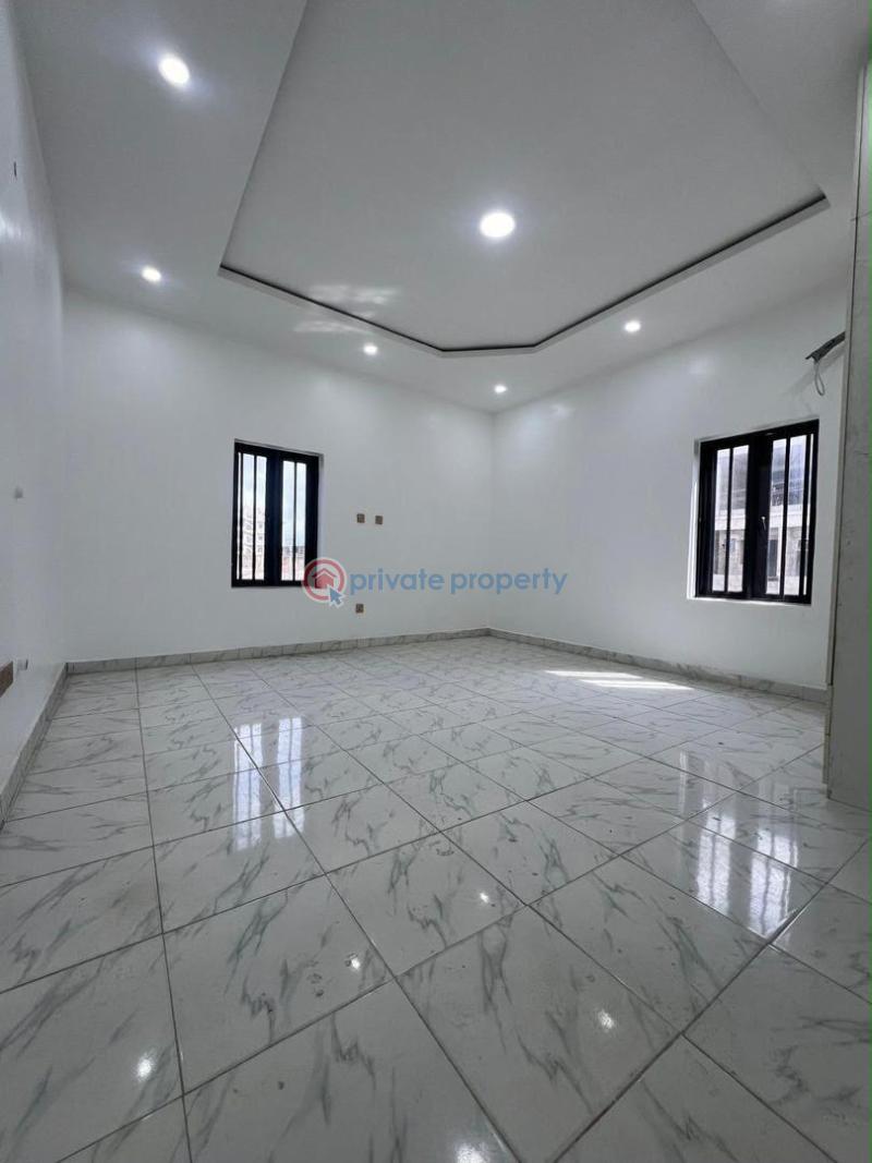 2 bedroom Block Of Flats For Rent Ilasan Lekki Lagos - 3