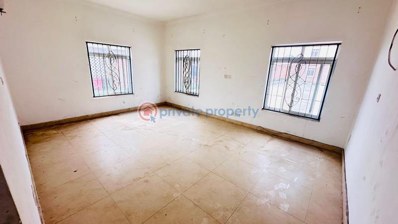 3 bedroom Block Of Flats For Sale Abijo G.r.a Majek Sangotedo Lagos - 4