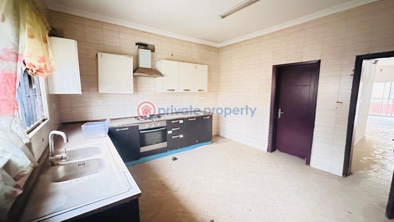 3 bedroom Block Of Flats For Sale Abijo G.r.a Majek Sangotedo Lagos - 16