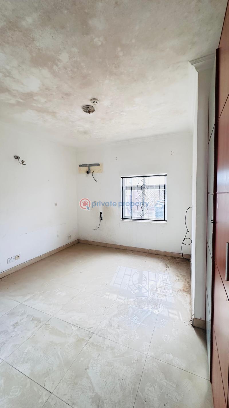 3 bedroom Block Of Flats For Sale Abijo G.r.a Majek Sangotedo Lagos - 13