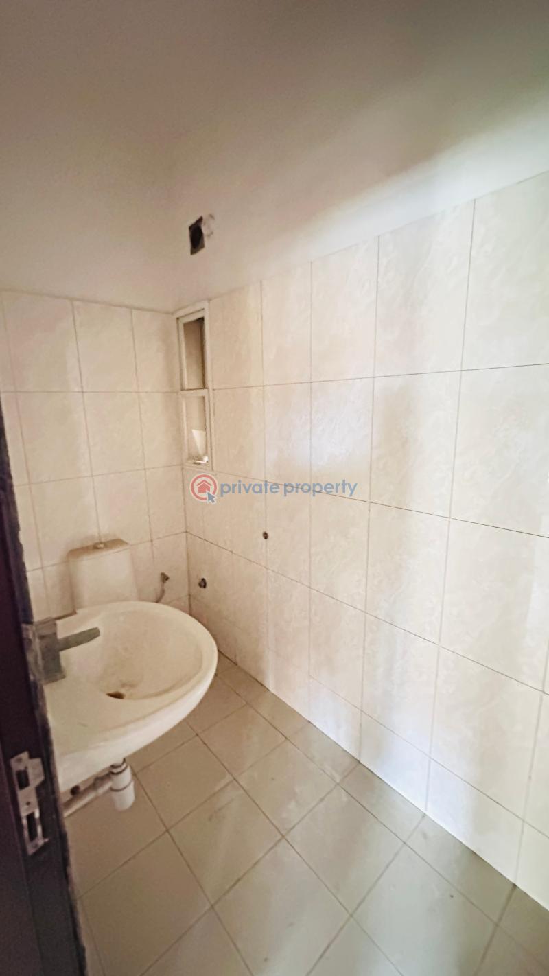 3 bedroom Block Of Flats For Sale Abijo G.r.a Majek Sangotedo Lagos - 15