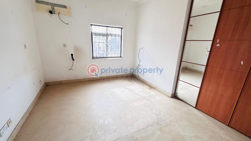 3 bedroom Block Of Flats For Sale Abijo G.r.a Majek Sangotedo Lagos - 17