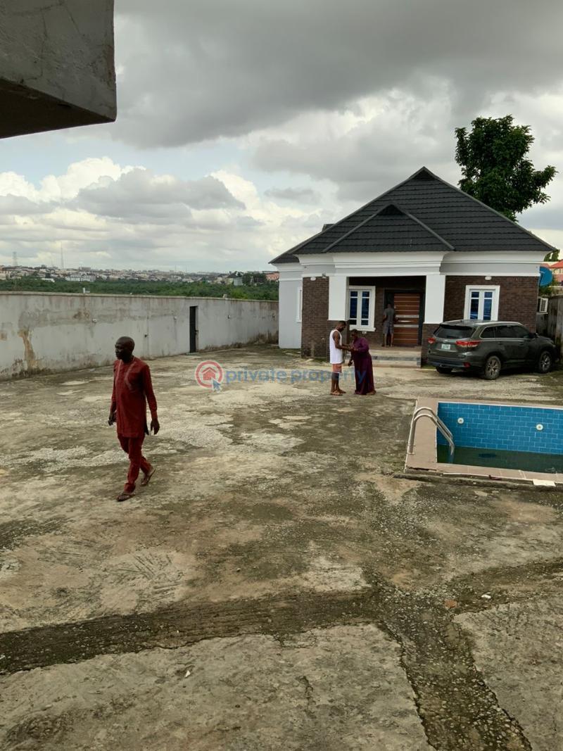 3 bedroom Flat & Apartment For Rent Magodo Phase 1 Magodo GRA Phase 1 Ojodu Lagos - 0