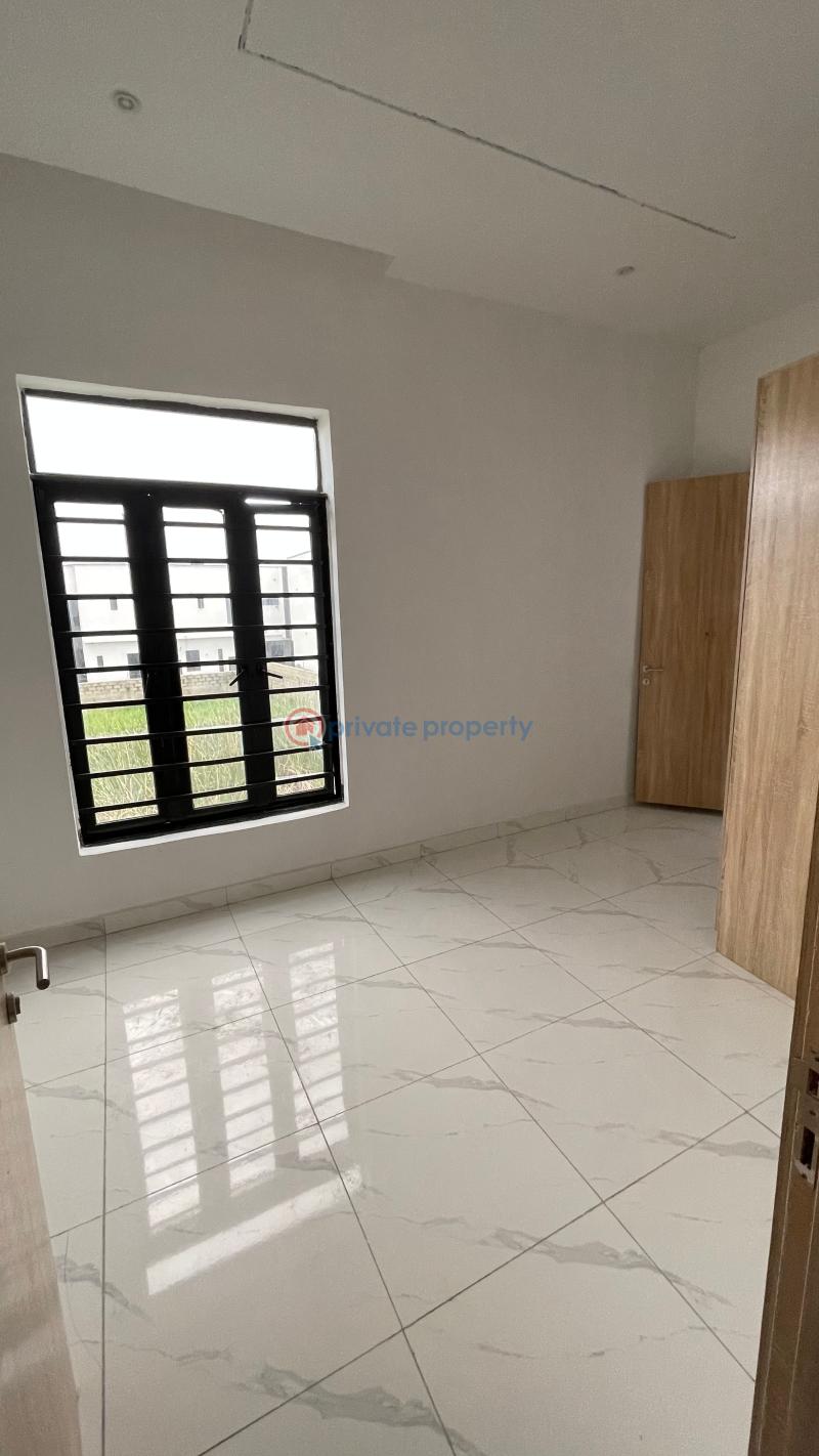 4 bedroom Terraced Duplex For Rent Ikota Lekki Lagos - 10