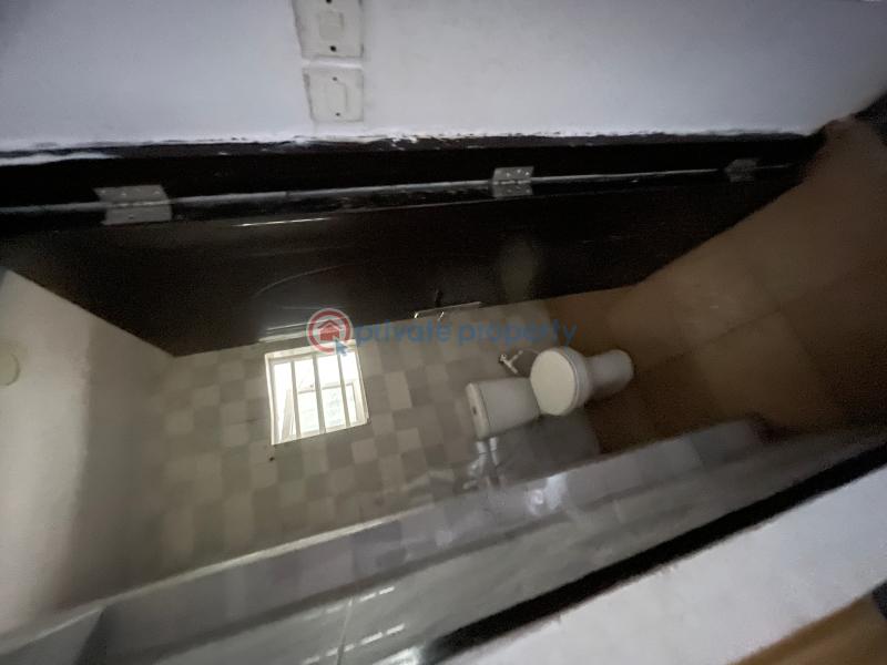 Specious mini flat - 4 1 bedroom Mini Flat For Rent Isheri Off Olowora Road Omole Phase 1 Ojodu Lagos - 4