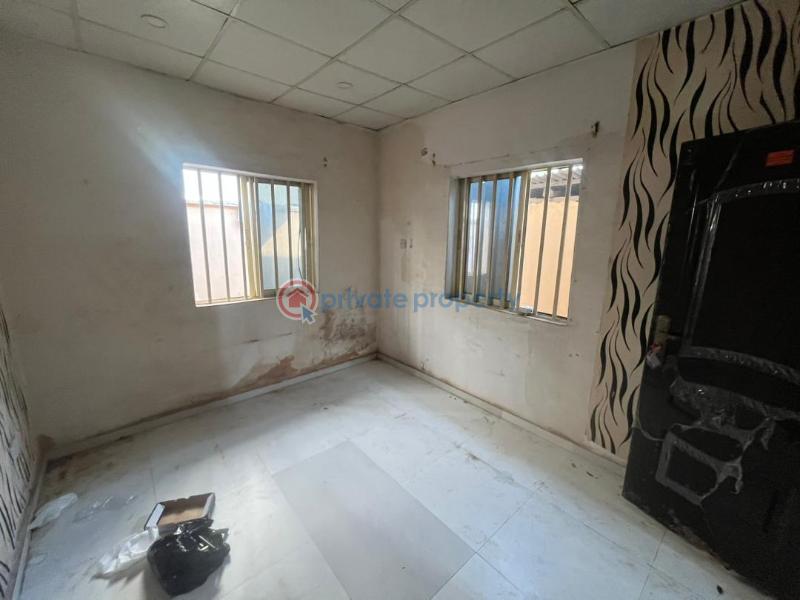 Self Contain For Rent Jimon Shobowale Street Magodo Phase 1 Magodo GRA Phase 1 Ojodu Lagos - 0