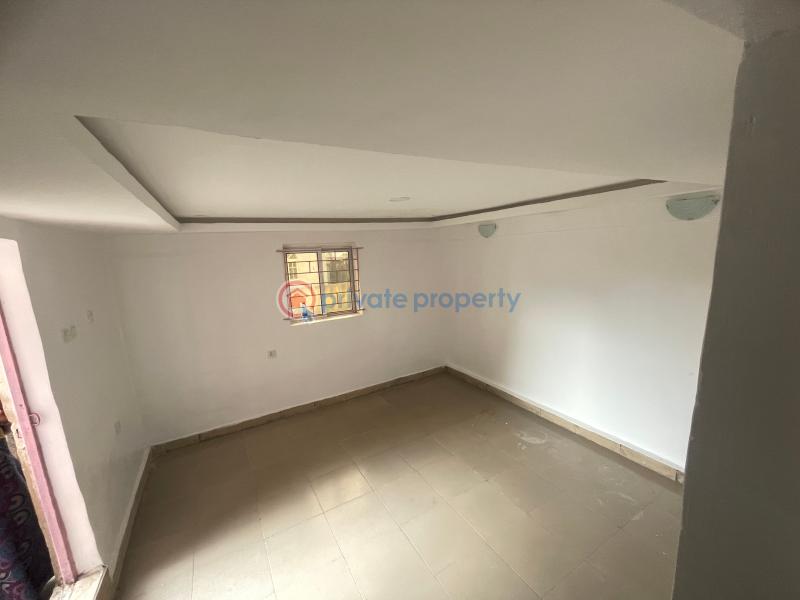 Specious roomself - 1 Self Contain For Rent Modupe Amele Street Magodo Phase 1 Magodo GRA Phase 1 Ojodu Lagos - 1